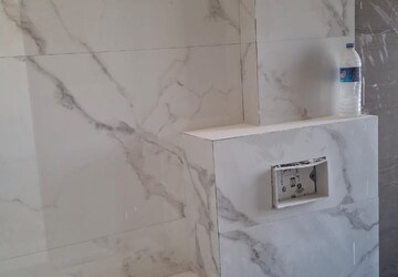 Attached Bathroom in 3 BHK Apartment at Zindagi CHS, Khar West – for Rent