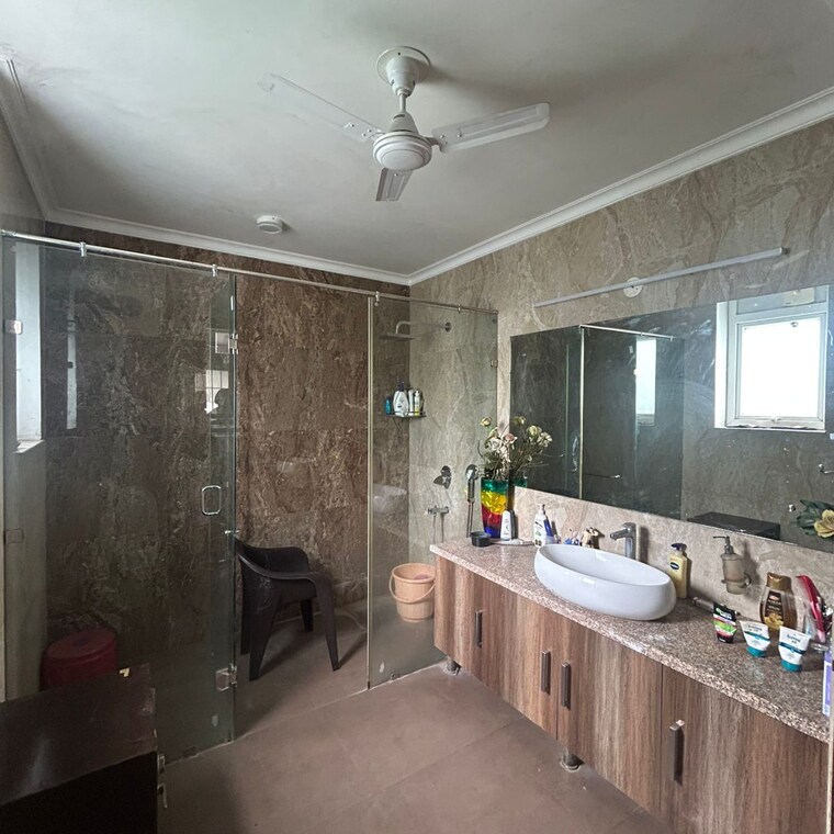 Attached Bathroom, tata-primanti-tower-residences 3.5 Bedroom 2186 Sq.Ft. Apartment In Sector 72 Gurgaon 9350938