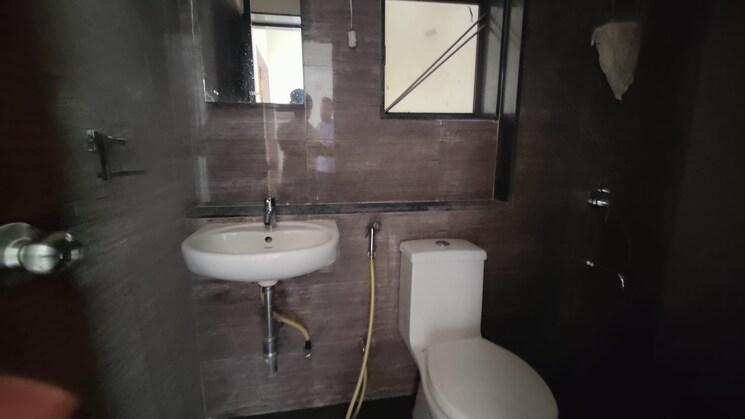 Bathroom, acme-ozone 2 Bedroom 700 Sq.Ft. Apartment In Manpada Thane 9350946