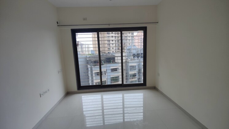 Room, acme-ozone 2 Bedroom 700 Sq.Ft. Apartment In Manpada Thane 9350946