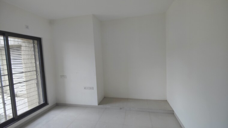 Room, acme-ozone 2 Bedroom 700 Sq.Ft. Apartment In Manpada Thane 9350946