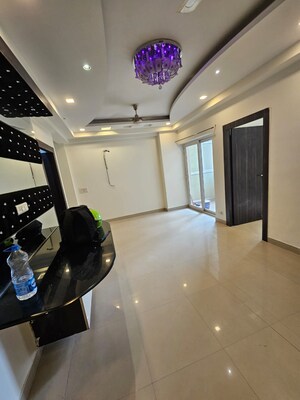 Team Area in 3 BHK Apartment at Galaxy North Avenue ll, Gaur City 2 – for Rent