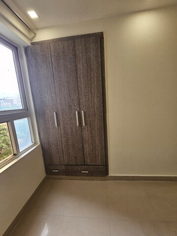 Room in 3 BHK Apartment at Galaxy North Avenue ll, Gaur City 2 – for Rent