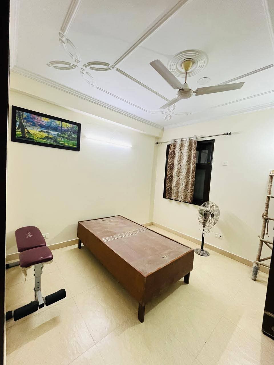 1 RkBuilder Floor For Rent in Saket