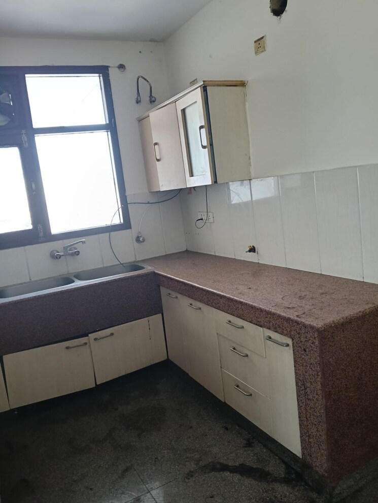 Kitchen, sector 20 3 Bedroom 1800 Sq.Ft. Apartment In Sector 20 Panchkula 9350976