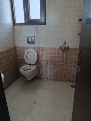 Bathroom in 3 BHK Apartment at Sector 20 – for Rent