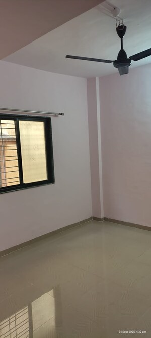 Room in 2 BHK Apartment at Paranjape Richmond Park, Rahatani – for Sale