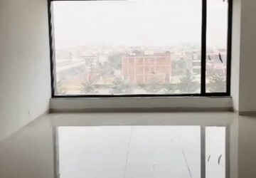 Showroom For Rent in Aerocity