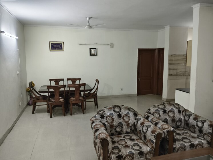 Living Room, vip road 2 Bedroom 1250 Sq.Ft. Apartment In Vip Road Zirakpur 9351218