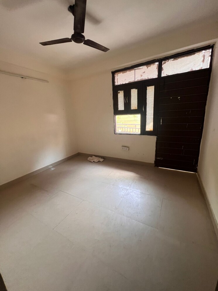Room, saket 1 Bedroom 450 Sq.Ft. Builder Floor In Saket Delhi 9351203