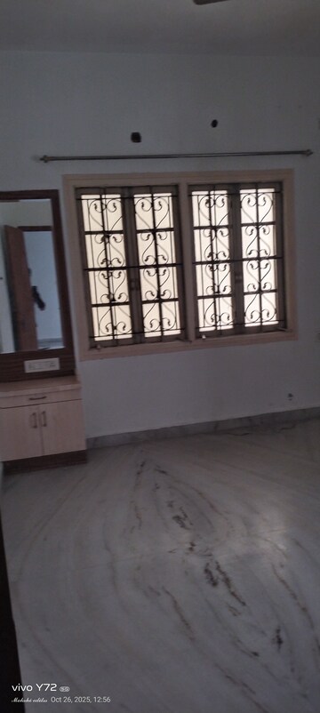 Room in 3 BHK Apartment at Pavani Laxmi Nivas, Madhapur – for Rent