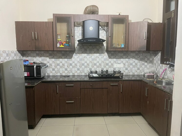 Kitchen, dhakoli 3 Bedroom 1850 Sq.Ft. Builder Floor In Dhakoli Zirakpur 9351220