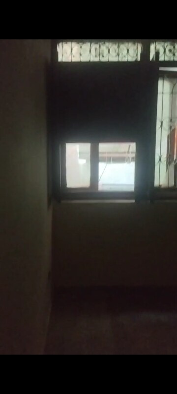 Room in 2 BHK Independent House at Shalimar Garden Extension I – for Rent