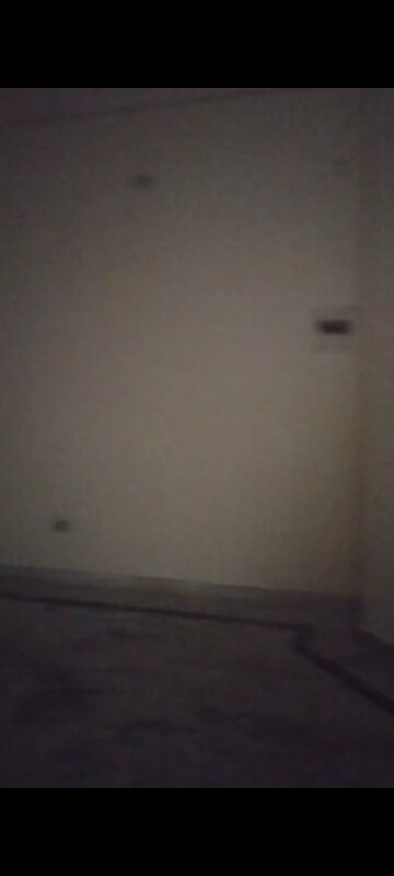 Room in 2 BHK Independent House at Shalimar Garden Extension I – for Rent