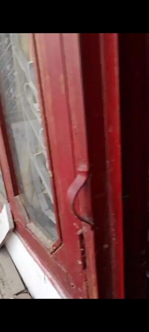 Furnished Amenities in 2 BHK Builder Floor at Shalimar Garden Extension I – for Sale