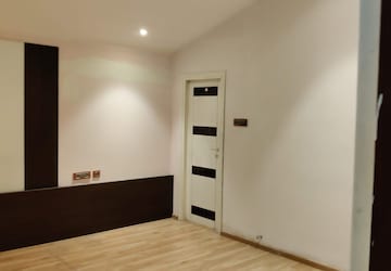 Room in 1.5 BHK Independent House at Lahari Jublee hills, Jubilee Hills – for Rent
