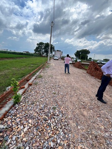  Plot – Garden View at Kandukur - for Sale