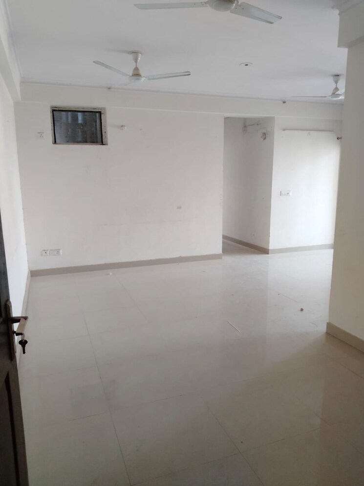 Room, jm-florence 2 Bedroom 950 Sq.Ft. Apartment In Tech Zone 4 Greater Noida Greater Noida 9351525