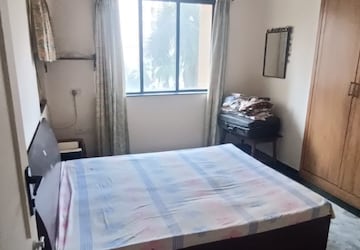 Master Bedroom in 3 BHK Apartment at Hiranandani Estate Polaris, Thane West – for Rent
