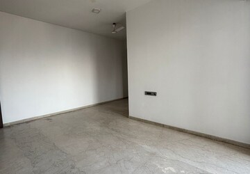 Room in 2 BHK Apartment at Omkar Alta Monte, Malad East – for Rent