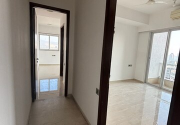 Room in 2 BHK Apartment at Omkar Alta Monte, Malad East – for Rent