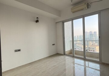 2 BHK Apartment For Rent in Omkar Alta Monte, Malad East