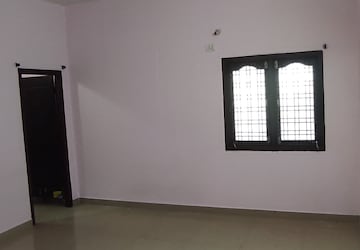 Room in 3 BHK Apartment at Sainikpuri – for Sale