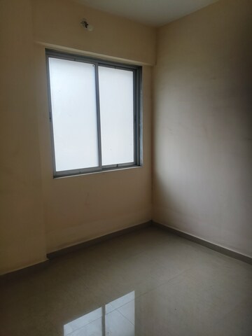 Room in 1 BHK Apartment at Vastusankalp Punyodaya Skylounge, Kalyan West – for Sale