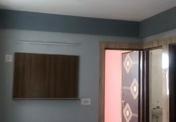 2 BHK Builder Floor For Sale in MGI Gharaunda, Raj Nagar Extension