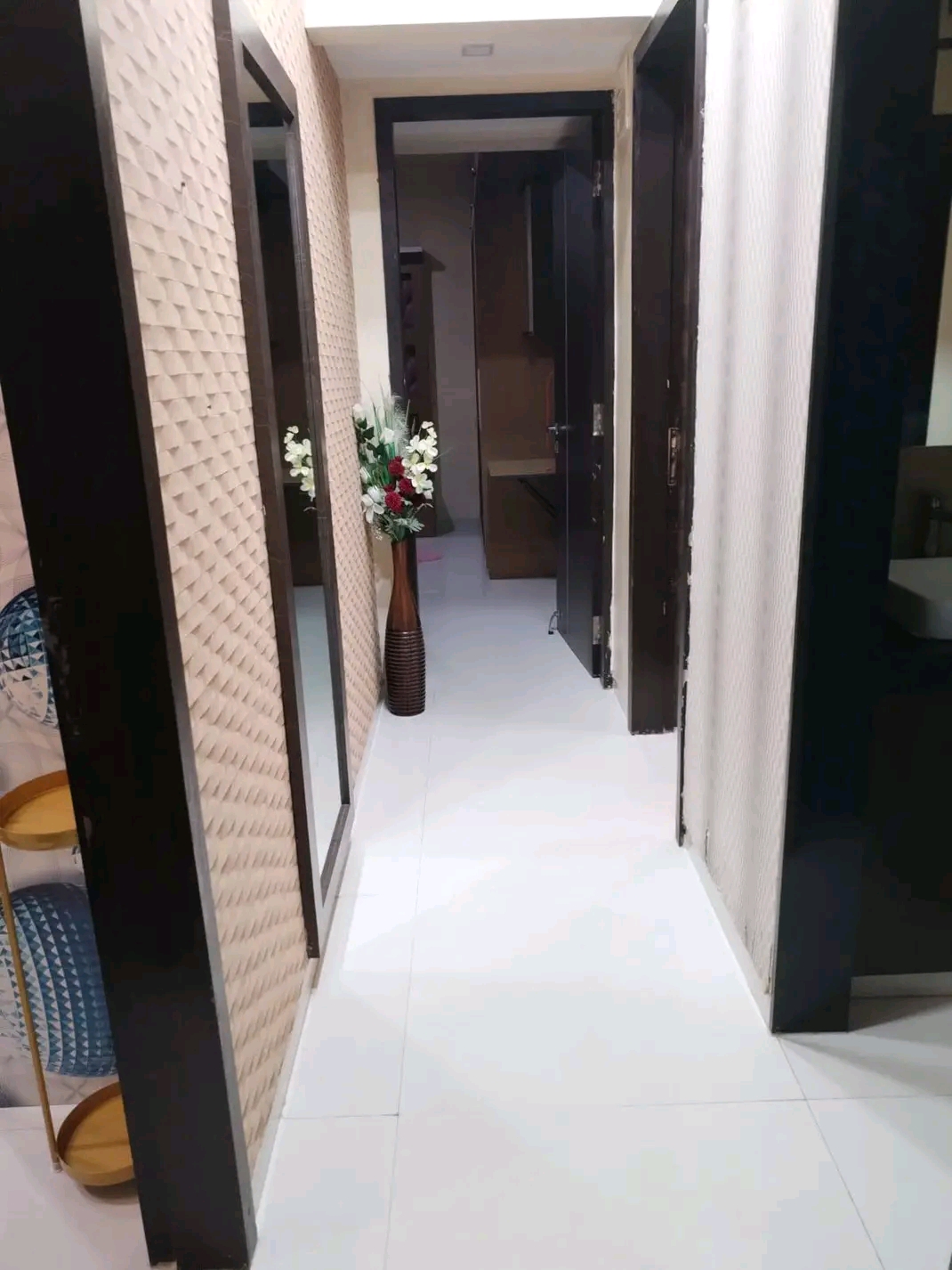 1 BHK Apartment For Rent in Shripal Tower