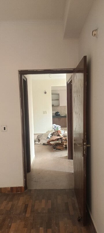 Building Lobby in 3 BHK Apartment at Gardenia Gateway, Sector 75 – for Rent