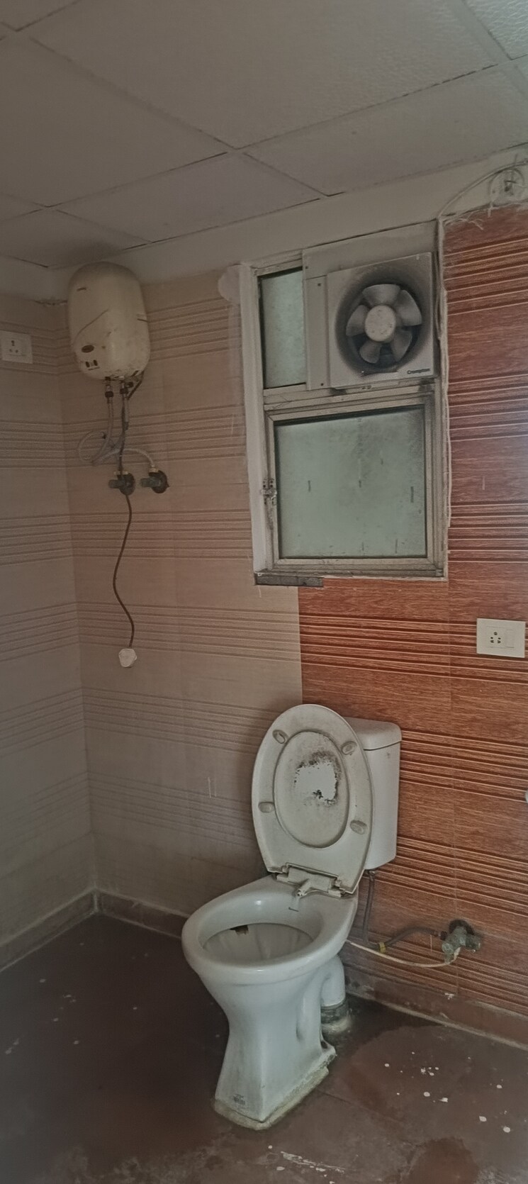 Bathroom, gardenia-gateway 3 Bedroom 1700 Sq.Ft. Apartment In Sector 75 Noida 9351614