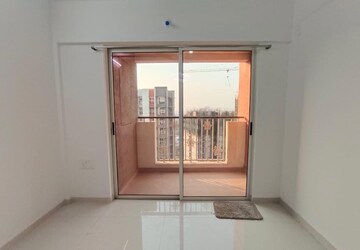 Room in 2 BHK Apartment at Shree Indira Galaxy, Dombivli West – for Sale