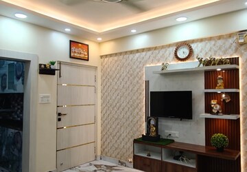 Room in 2 BHK Apartment at Wanowrie – for Rent