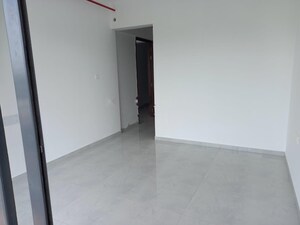 Room in 3.5 BHK Apartment at Mantra Mirari, Koregaon Park – for Rent