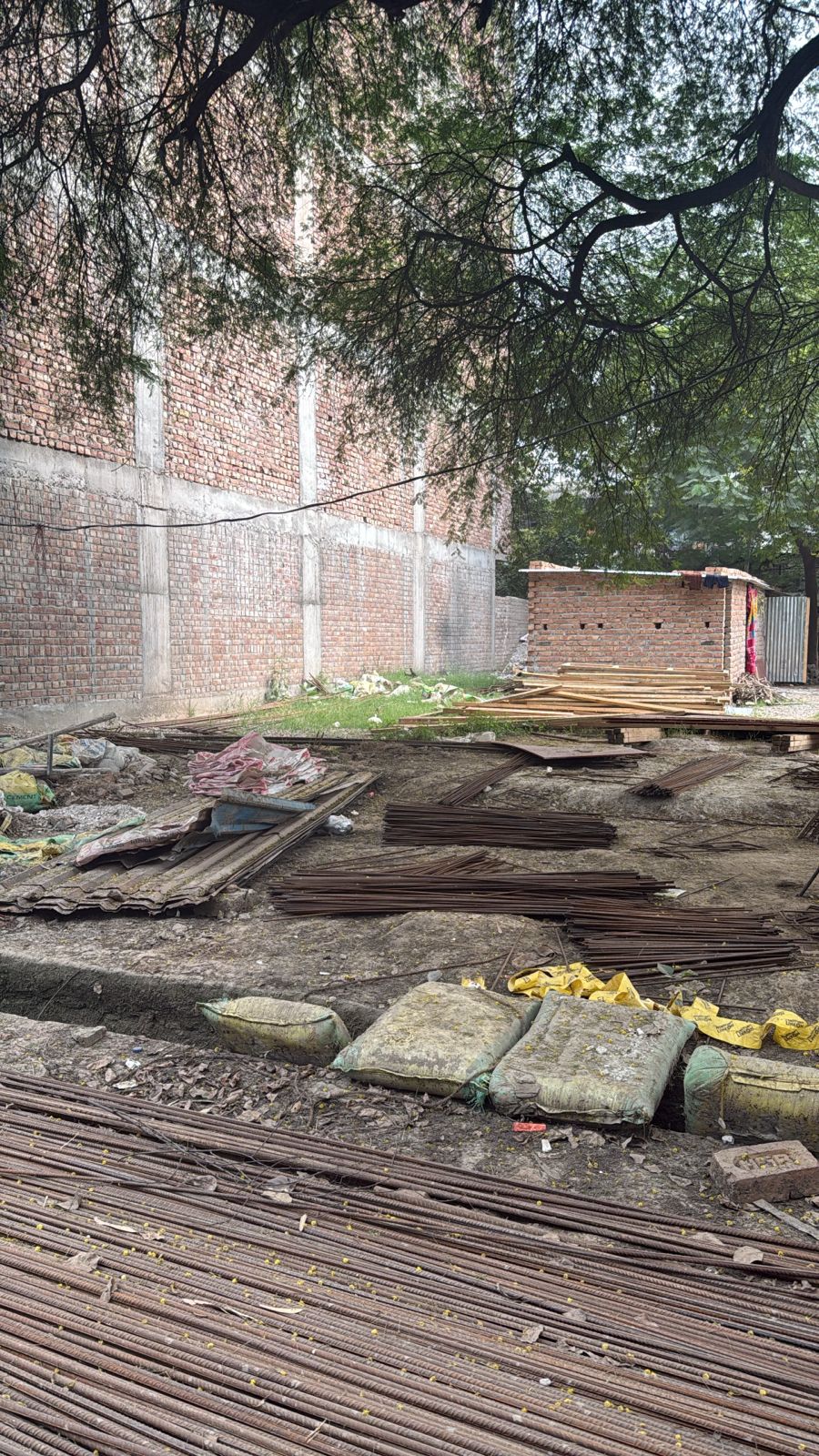 Plot For Sale in Palam Vihar Residents Association