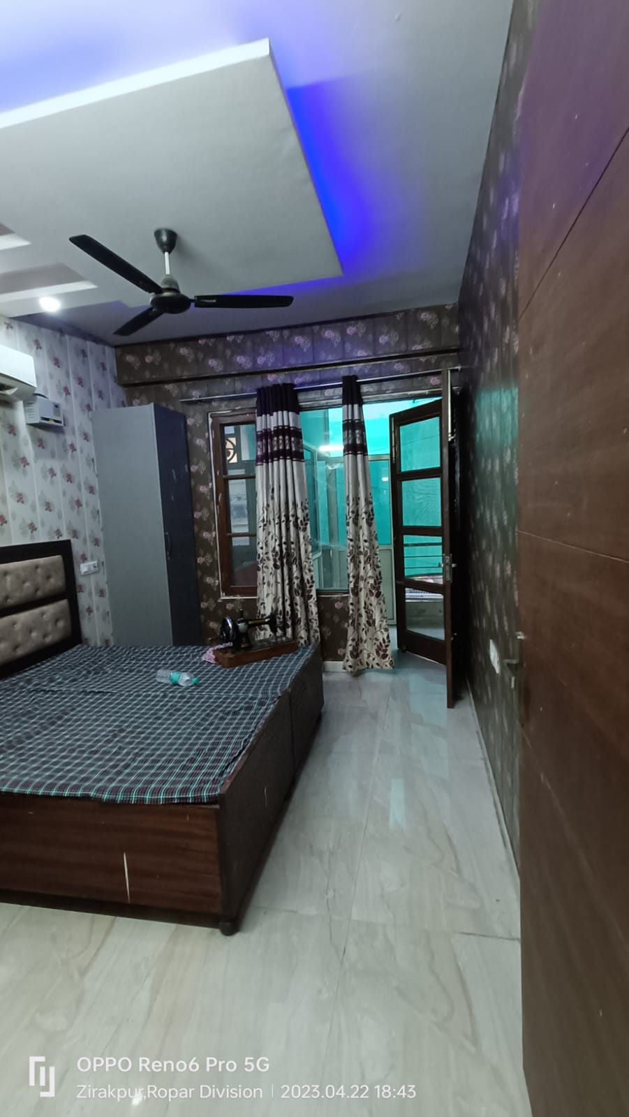 4 BHK + Pooja Room Apartment For Rent in Royale Wind Cross