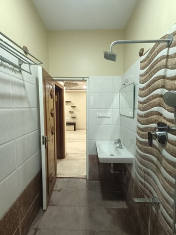 Bathroom in 3 BHK Builder Floor at Vinayaka Enclave, Btm Layout – for Sale