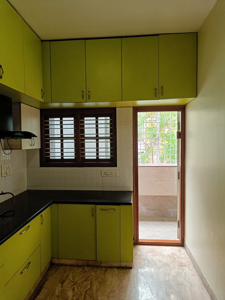 Kitchen, vinayaka-enclave 3 Bedroom 1500 Sq.Ft. Builder Floor In Btm Layout Bangalore 9351798