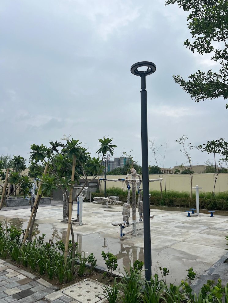 Garden, sector 84  118 Sq.Yd. Plot In Sector 84 Faridabad 9351900