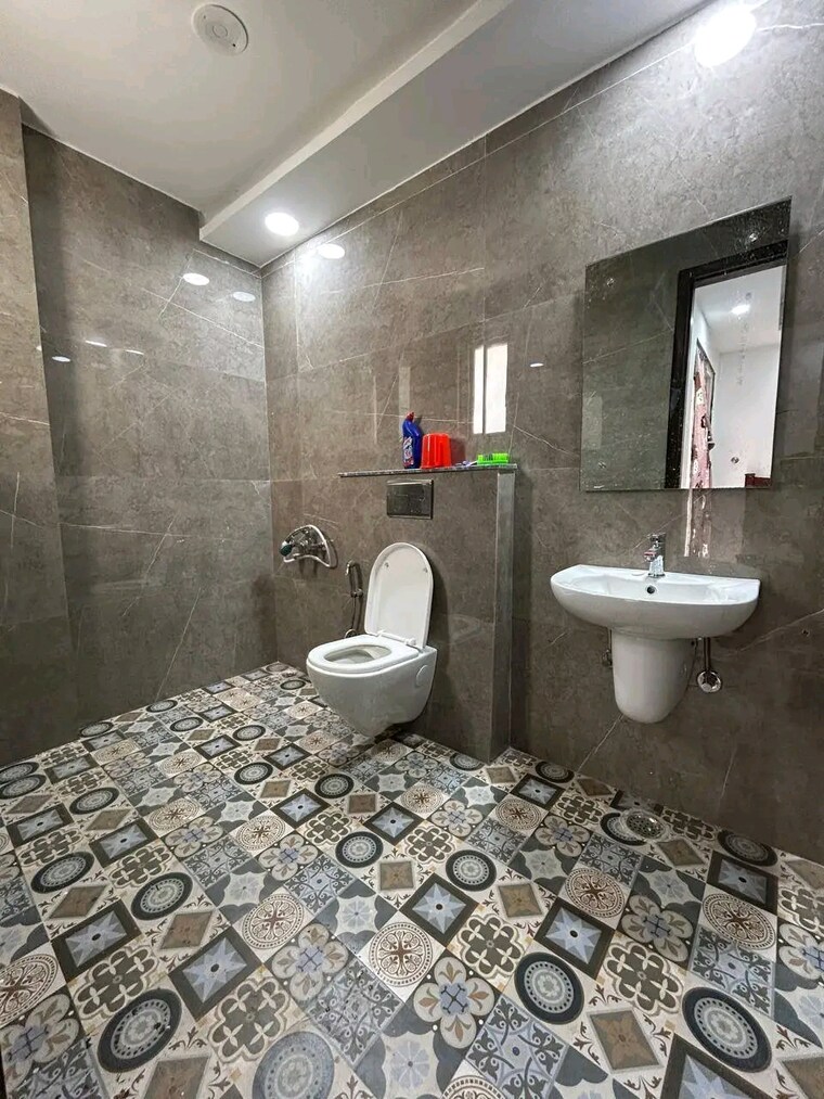 Bathroom, dgs-sheetal-sejal 1 Bedroom 595 Sq.Ft. Apartment In Nalasopara West Palghar 9351829