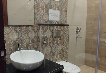 Bathroom in 2 BHK Apartment at DSK Garden Enclave, Kondhwa – for Sale