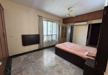 Bedroom in 2 BHK Apartment at Hiranandani Mayflower, Ghodbunder Road – for Rent