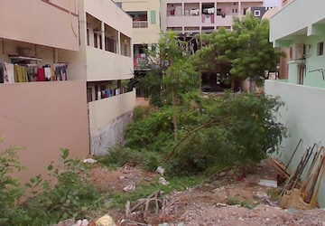 Plot For Sale in Yanamalakuduru