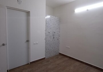 Room in 3 BHK Apartment at Brigade El Dorado, Bagaluru – for Rent