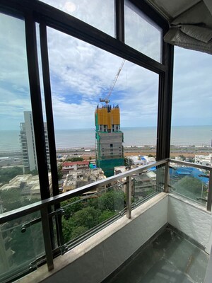 Balcony in 2 BHK Apartment at Venus Apartments Worli, Worli – for Rent