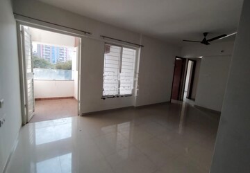 Room in 2 BHK Apartment at Parklane Urbanjoy Wing A, Sus – for Rent