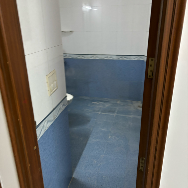 undefined, rwa-apartments-sector-52 3 Bedroom 200 Sq.Ft. Independent House In Arun Vihar Noida 9352247