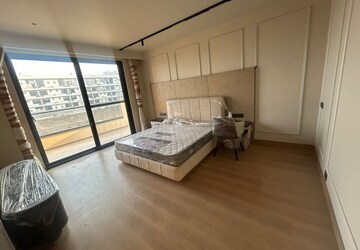 Master Bedroom in 3 BHK Apartment at Patiala Road – for Sale