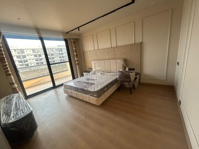 Master Bedroom, patiala road 3 Bedroom 2325 Sq.Ft. Apartment In Patiala Road Zirakpur 9351886